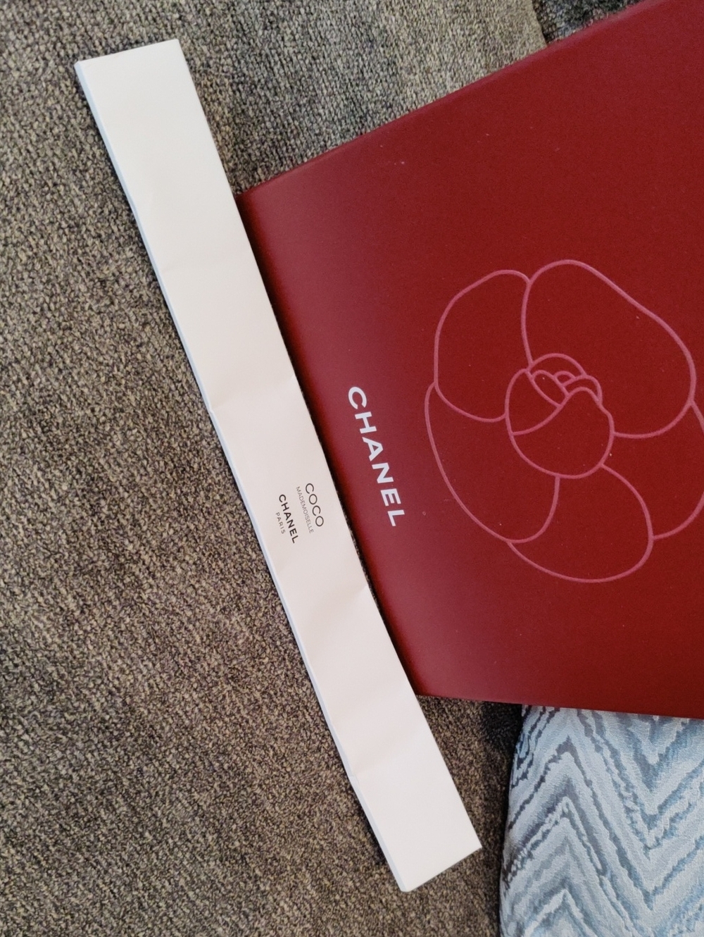 CHANEL Red Camellia Print Gift Box with White Ribbon Accent